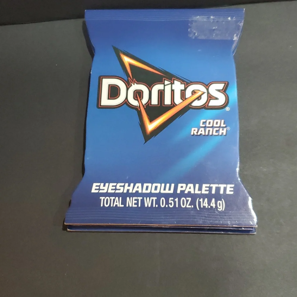 Doritos cool ranch 12 color eyeshadow‎ palette new